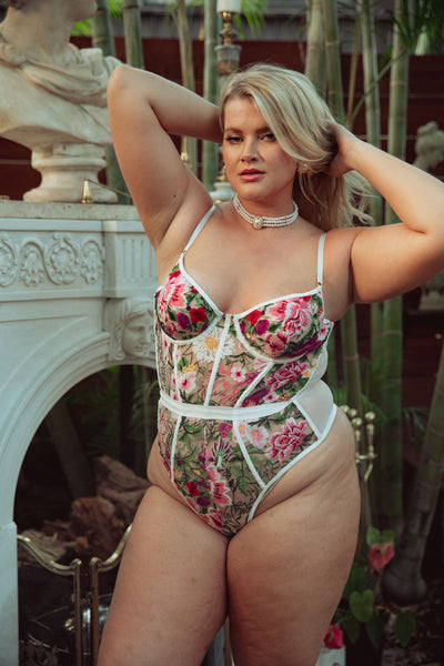 Kilo Brava Embroidery Underwire Teddy in Multi Floral